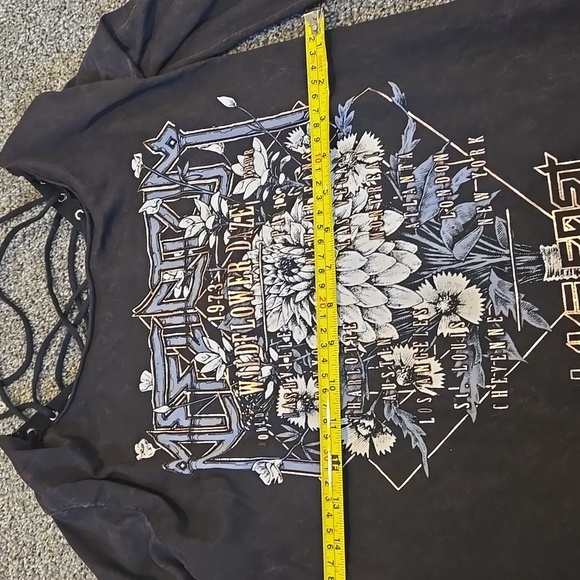 NWT Affliction Women's Wildflower Daz Black Graphic Long Sleeve Top Sz XS - Picture 5 of 8